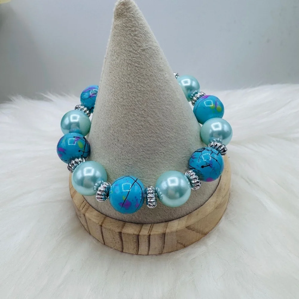 Ocean Breeze Splash Beaded Bracelet